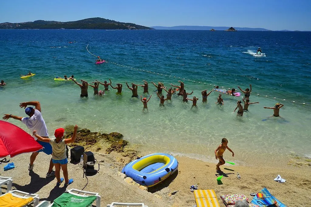 Mediteran Travel Mobile Homes Belvedere Seget Vranjica 4*,