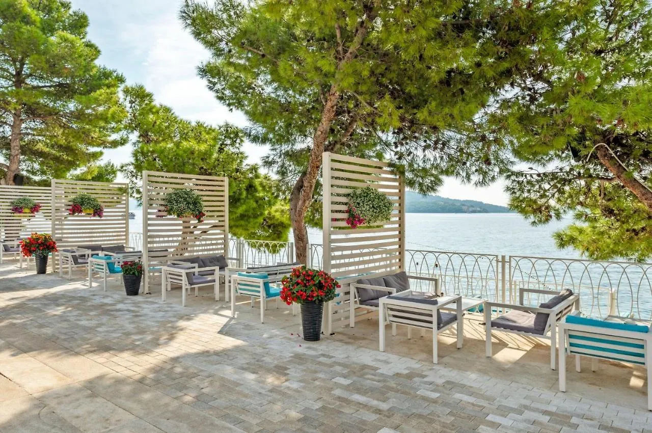 Mediteran Travel Mobile Homes Belvedere Seget Vranjica Ferienpark