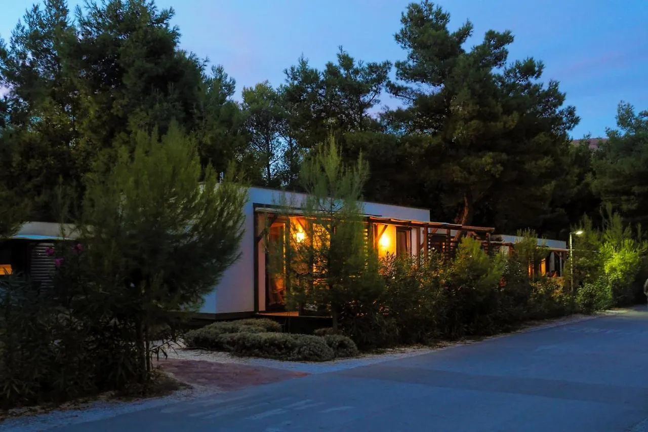 Mediteran Travel Mobile Homes Belvedere Seget Vranjica 4*,  Kroatien